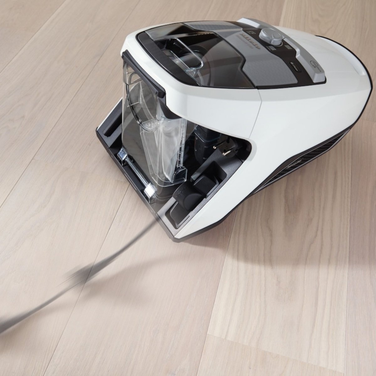 Miele Blizzard CX1 Cat & Dog Bagless Vacuum Cleaner - US Vacuums - 10829410