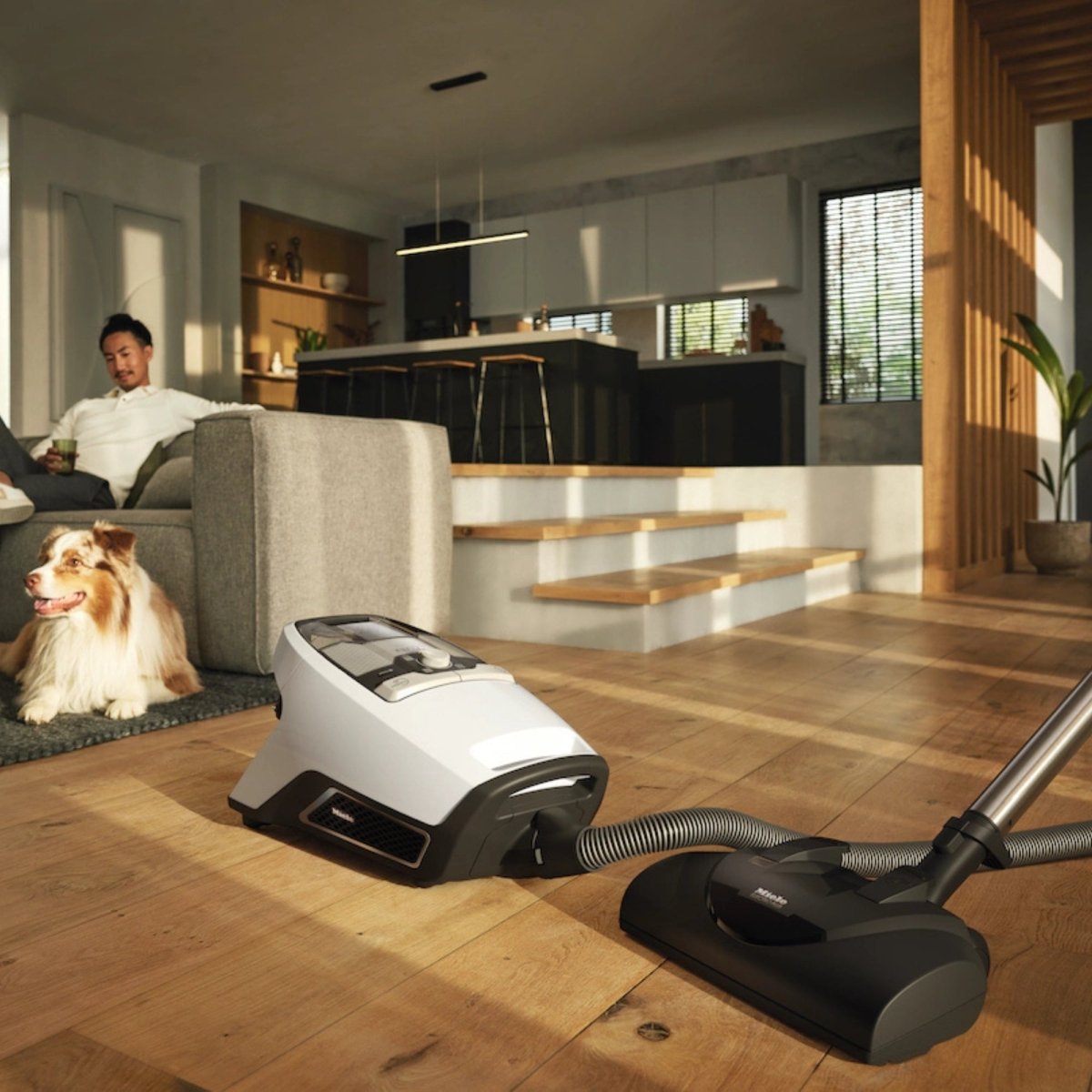 Miele Blizzard CX1 Cat & Dog Bagless Vacuum Cleaner - US Vacuums - 10829410