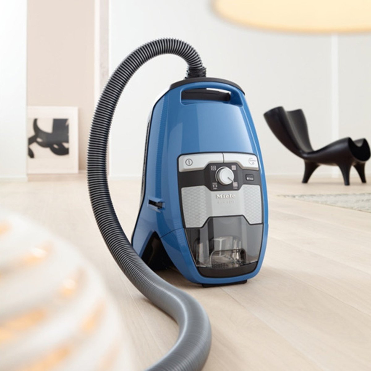 Miele Blizzard CX1 Turbo Team Bagless Vacuum Cleaner - US Vacuums - 10829400