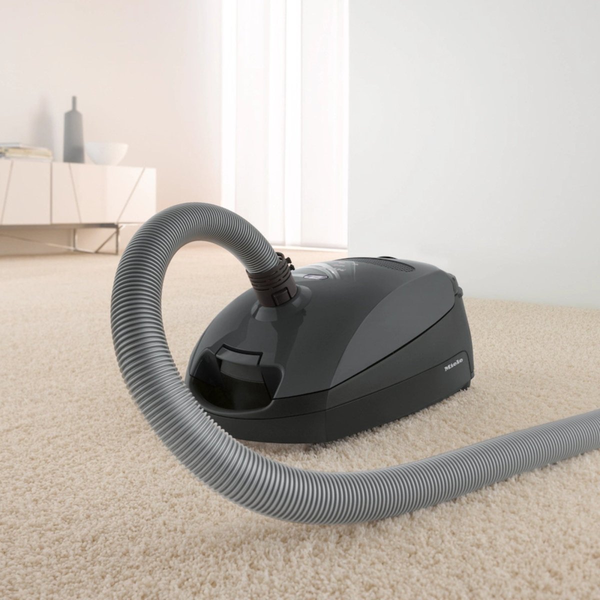 Miele Classic C1 Pure Suction PowerLine Vacuum Cleaner - US Vacuums - 11181020