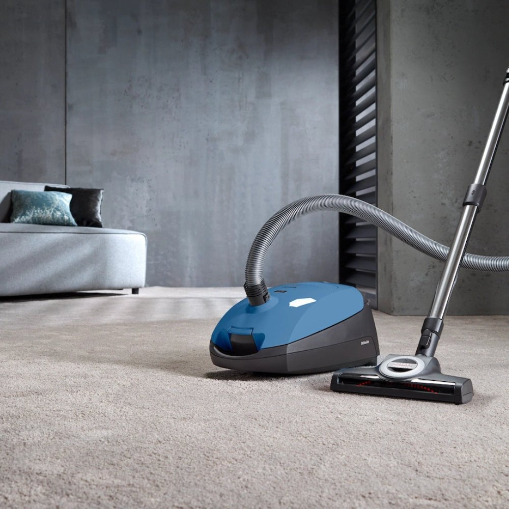 Miele Classic C1 Turbo Team PowerLine Vacuum Cleaner - US Vacuums - 11181010
