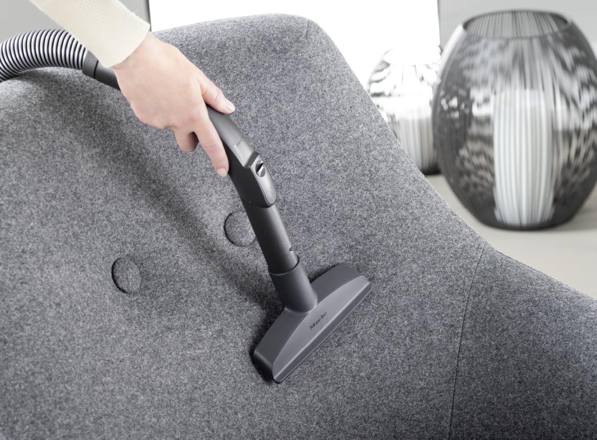 Miele Wide Upholstery Tool Accessory SPD 20 - US Vacuums - 11483910