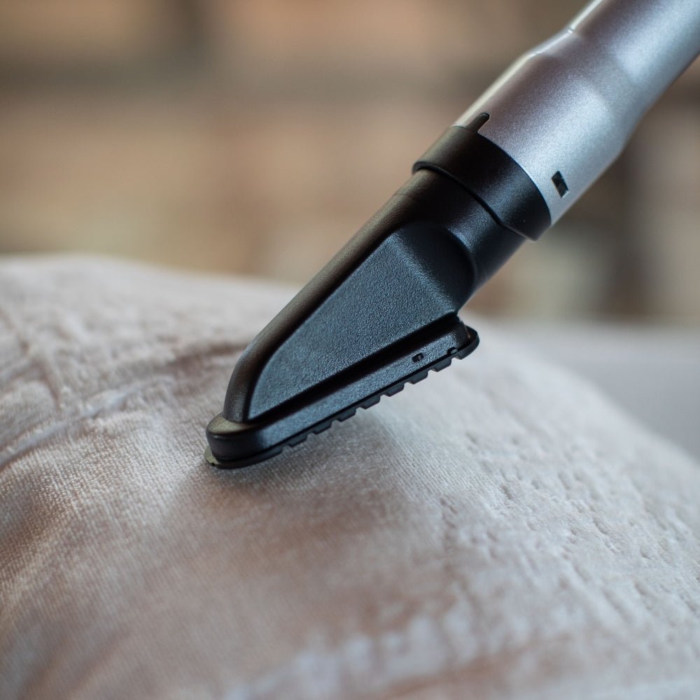 R25 Deluxe Clean Air Upright Vacuum - US Vacuums - R25D.2