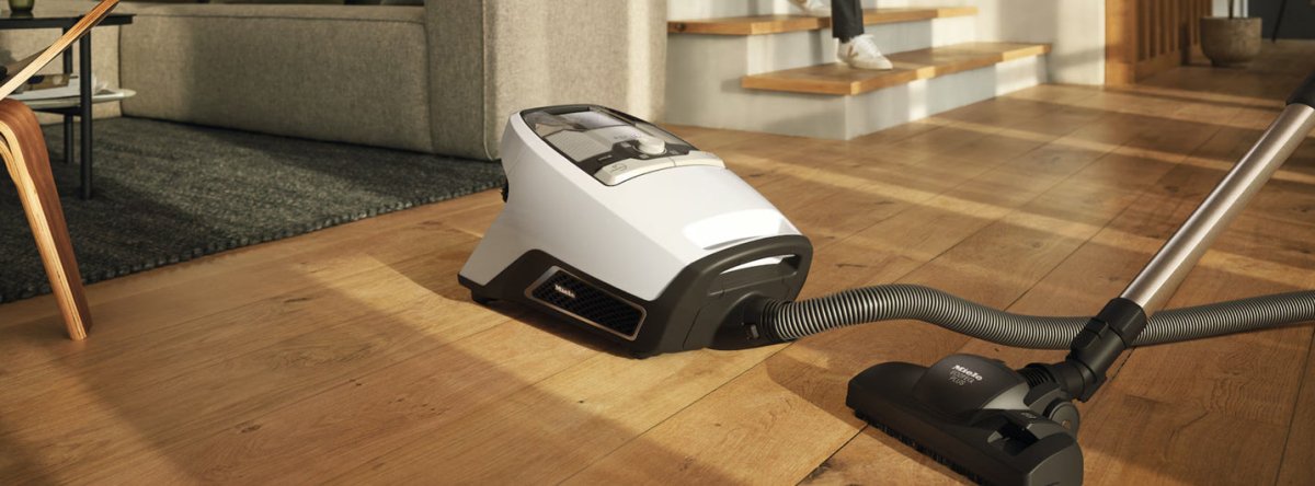 Miele Canister Vacuum Cleaners - US Vacuums