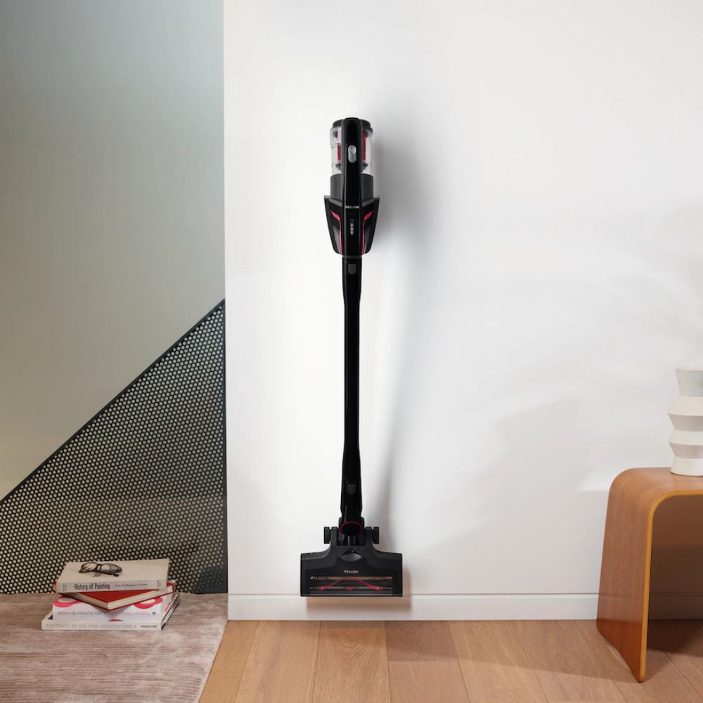 Miele Triflex HX1 Facelift Osbidian Black - Red Cordless Stick Vacuum Cleaner