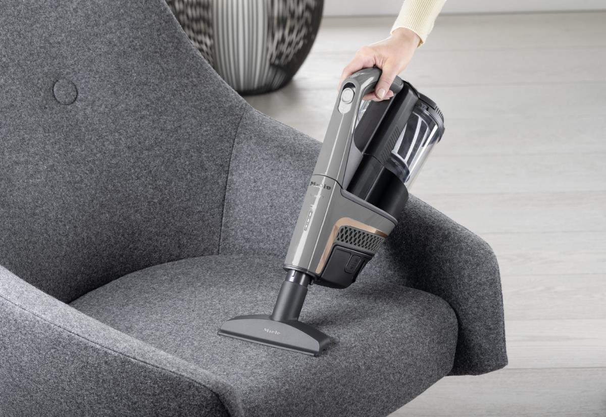 Miele Wide Upholstery Tool Accessory SPD 20 - US Vacuums - 11483910